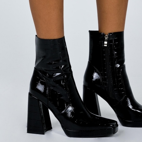 Princess Polly Jamie Croc Platform Boots - Picture 2 of 5